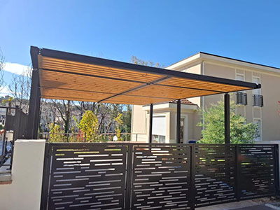 Tende pergol me derras per shtepi private Tende pergol me derras per shtepi private